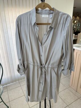 Chico's Light Gray Long-Sleeve Drawstring Shirt Dress